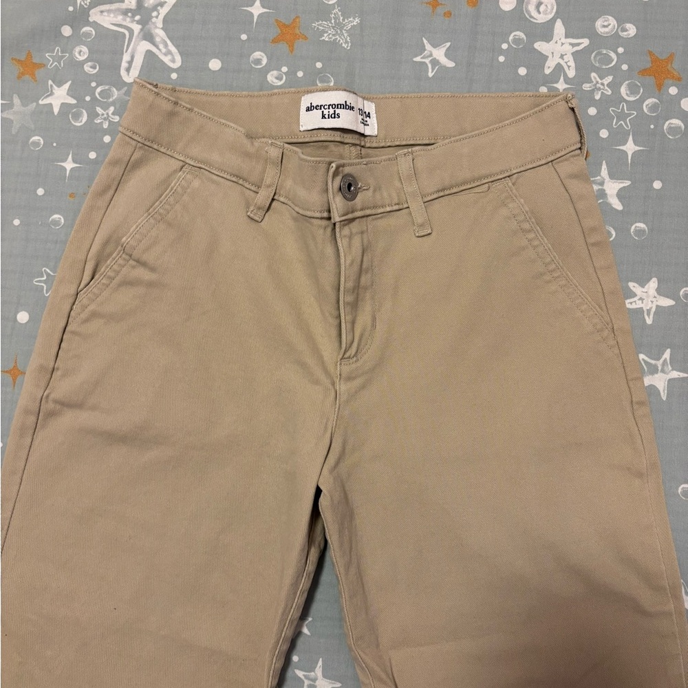 Abercrombie Kids Beige Casual Pants